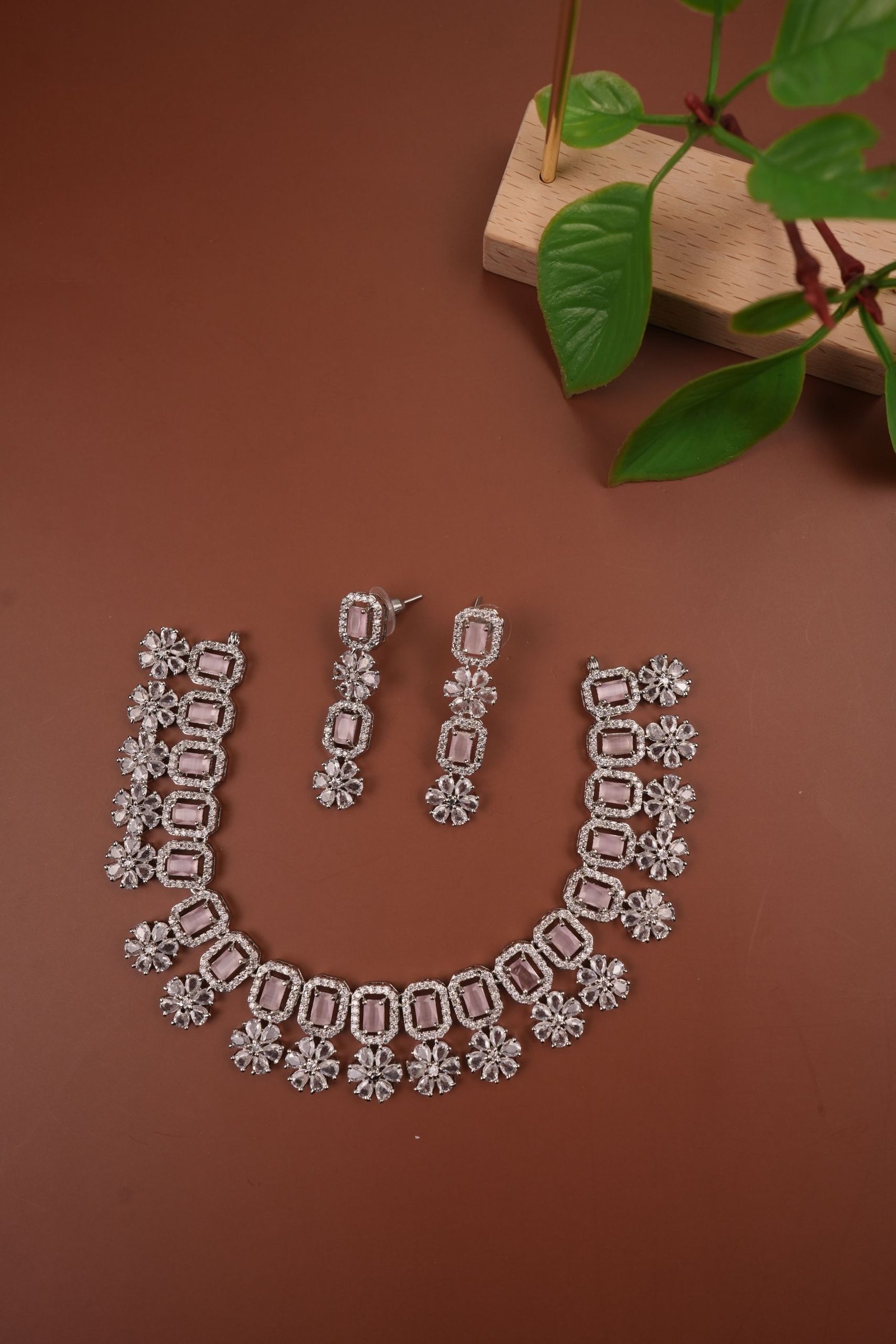 Elegant Floral AD Neck Choker