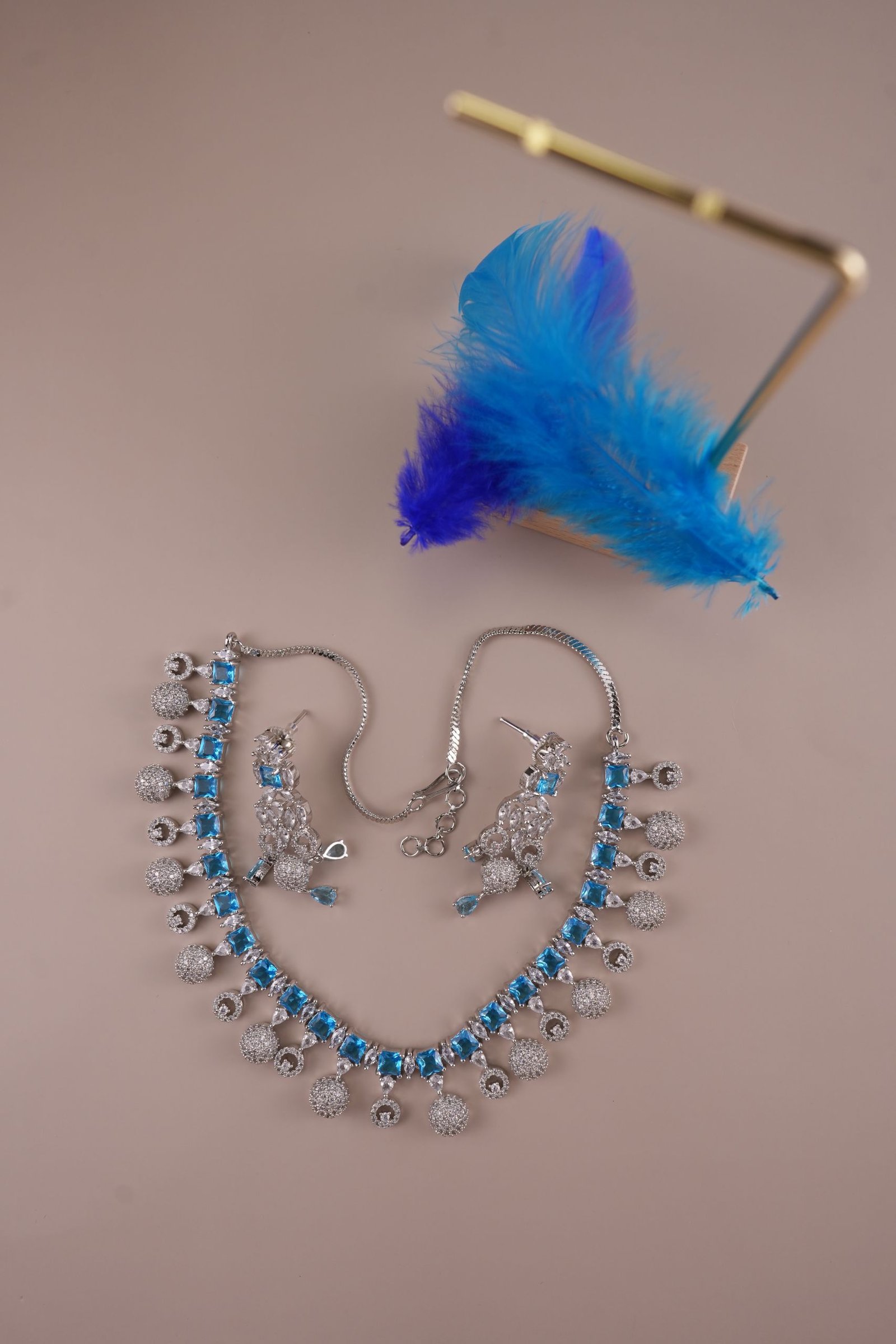 Stunning alma AD neckset