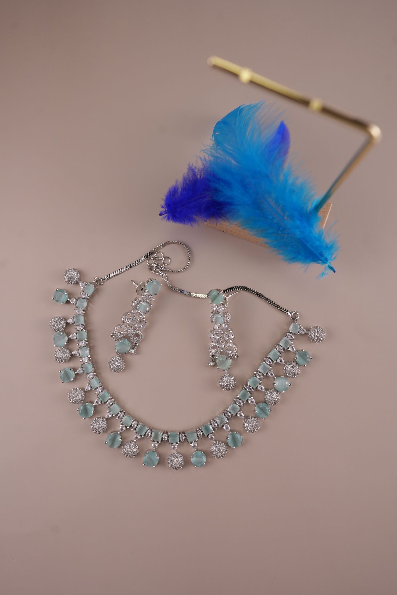 Stunning alma AD neckset