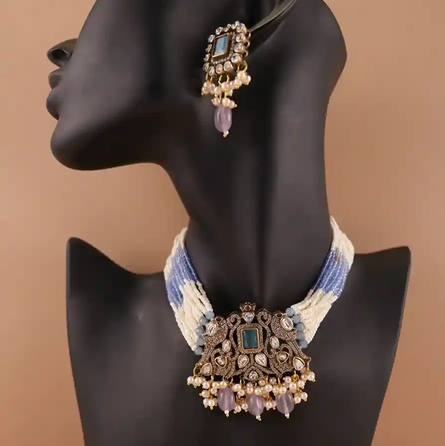 Gul Choker Set with earrings