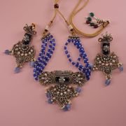 Menakari kundan Choker Set with earrings