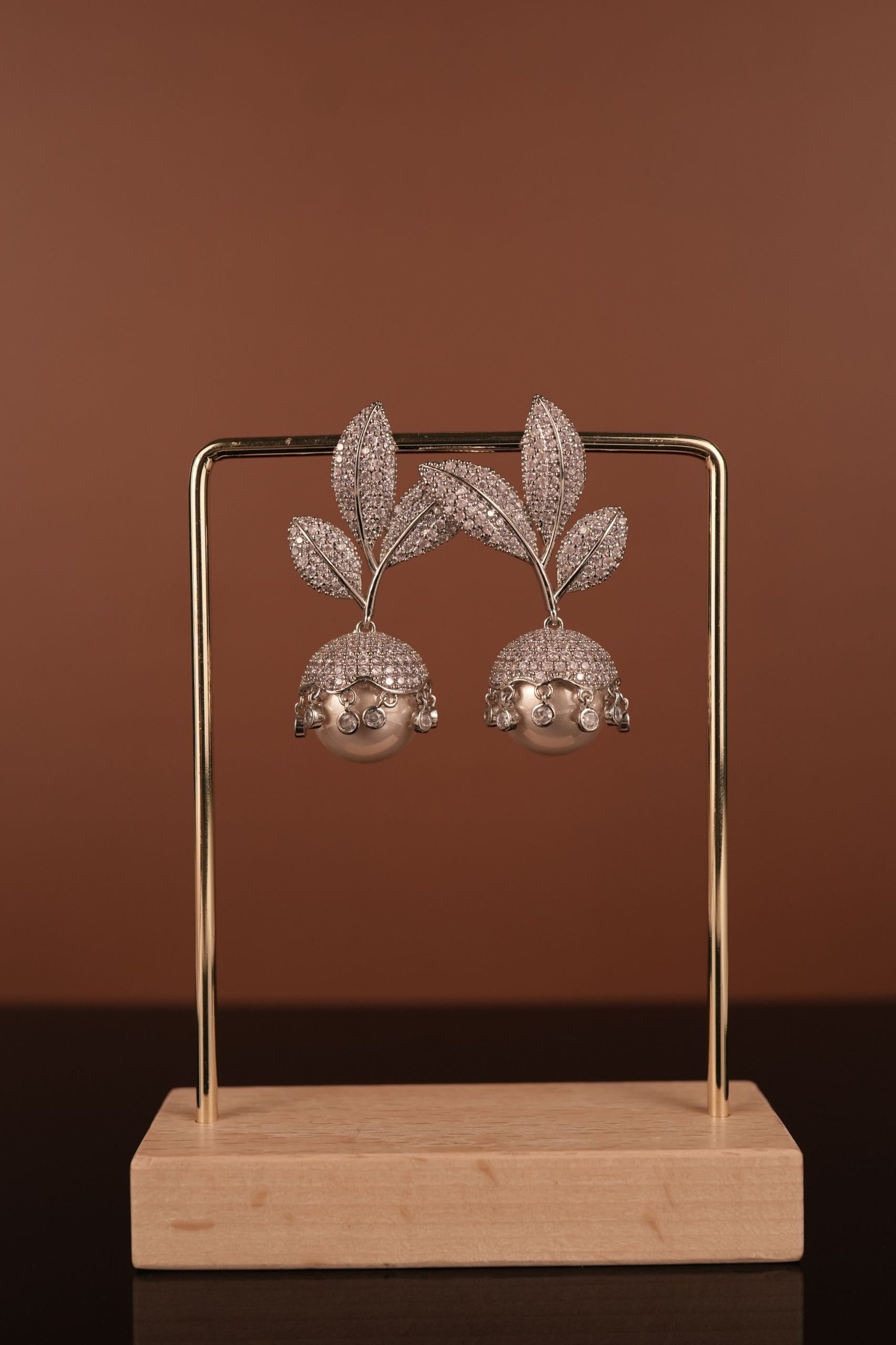 Leaf Cubic Pearl Dangle Earring