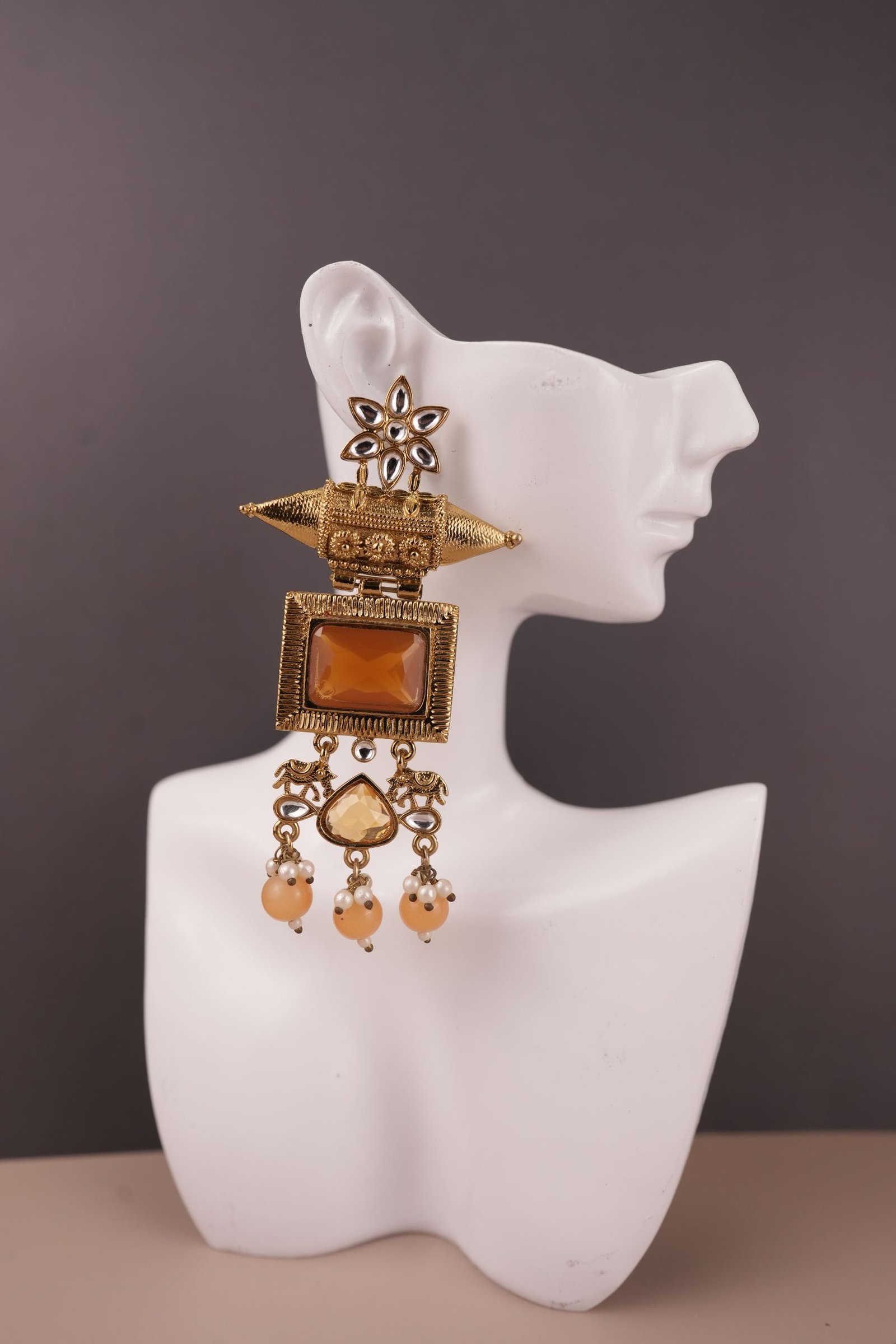 Jagriti pearls kunda earrings