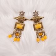 Jagriti pearls kunda earrings