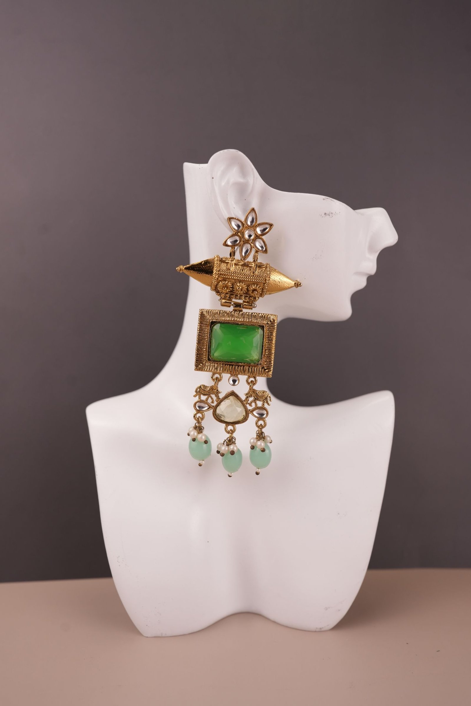 Jagriti pearls kunda earrings