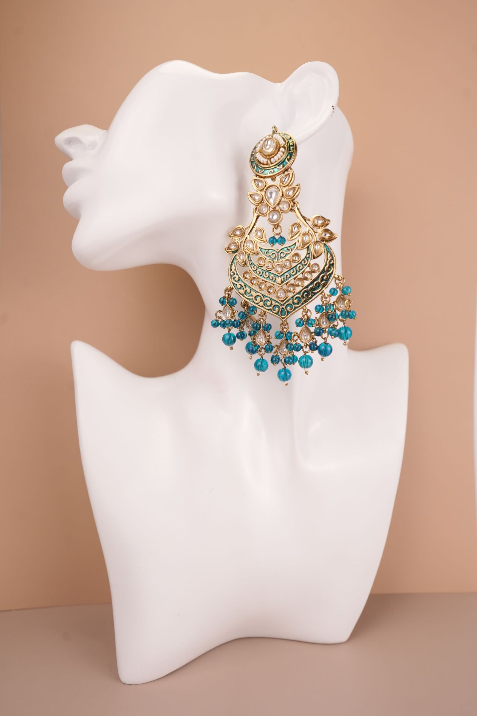 Ahaana Jhumka-Mehendi