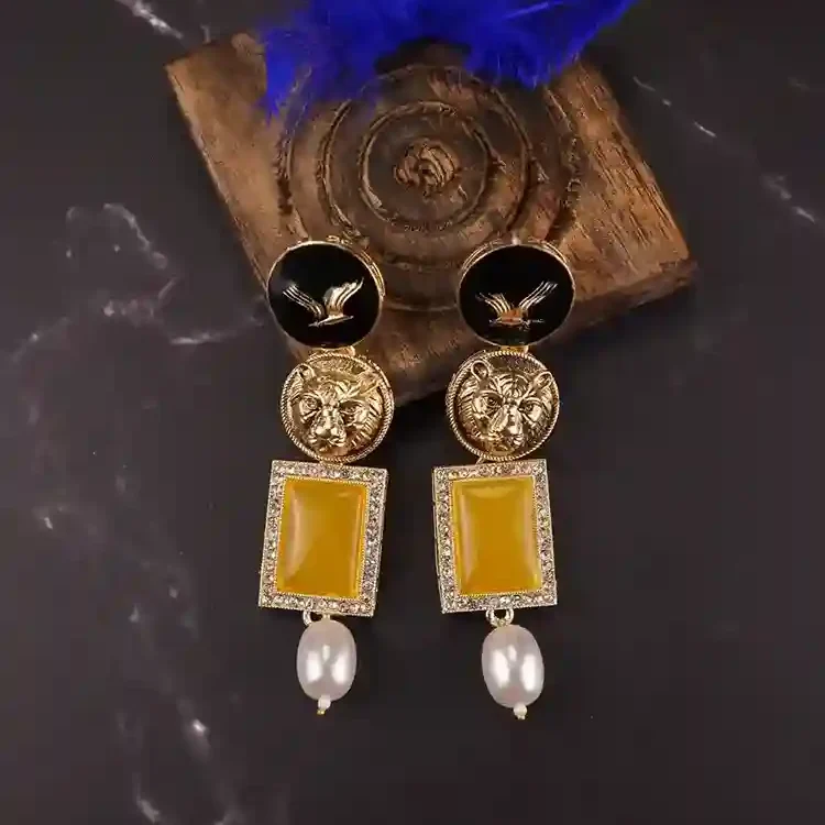 Amaya Earrings