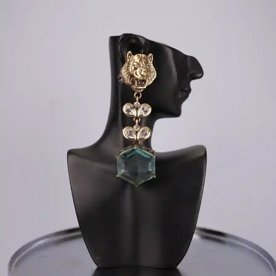 Lavanya Drop earrings