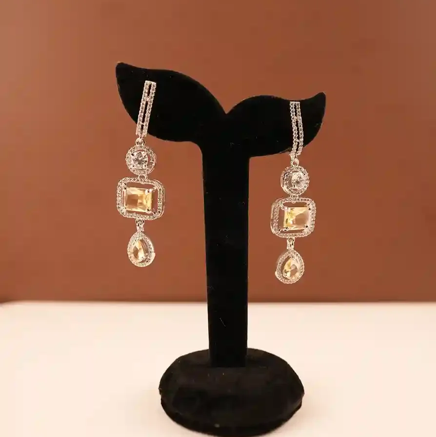 Breja Earrings – Red