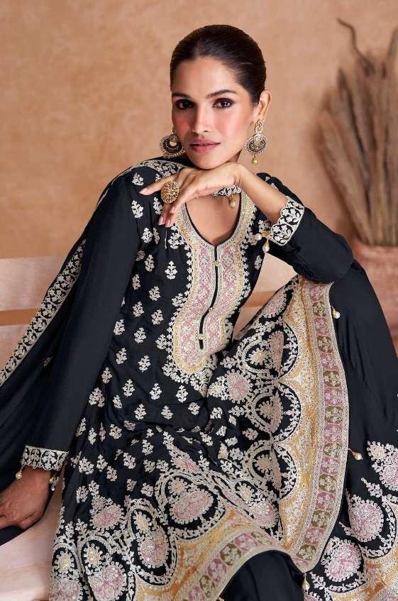 Flory gold Chinon Ghagra suit