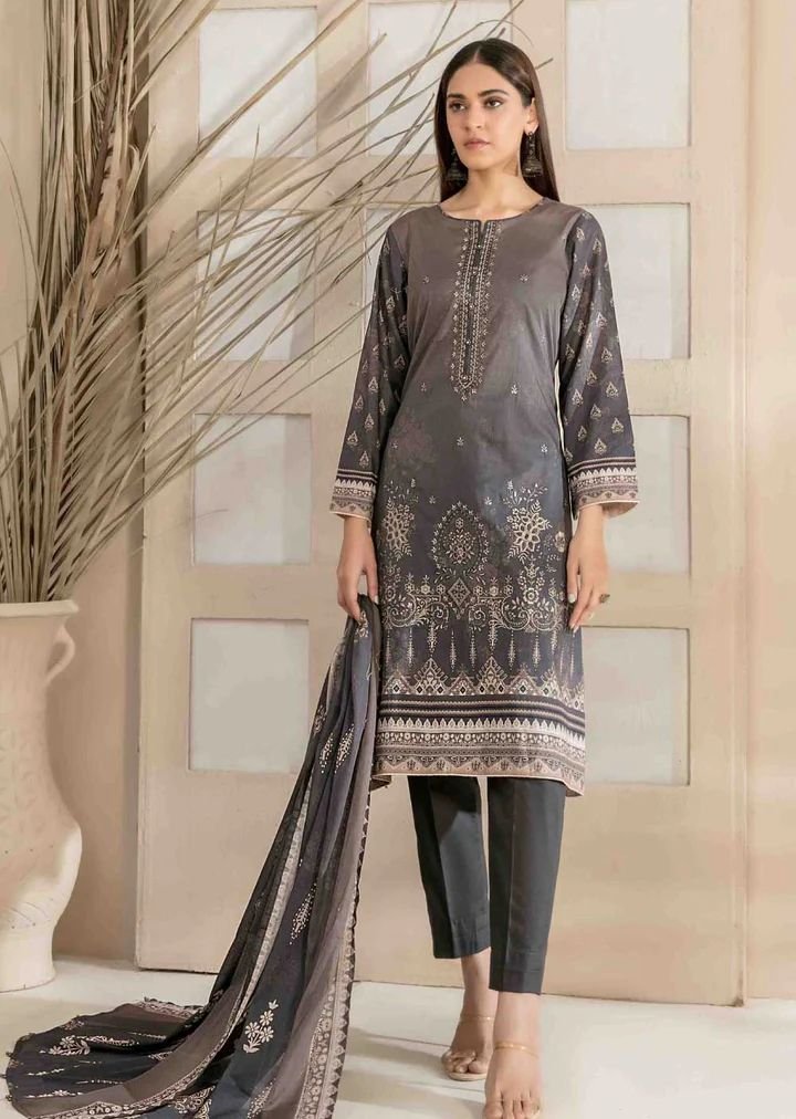 Embroidered Digital Printed Lawn Cotton Pakistani Salwar Kameez